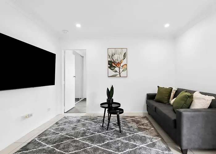 Nerang To Surf - Riverside Escape Near Paradise Buzz