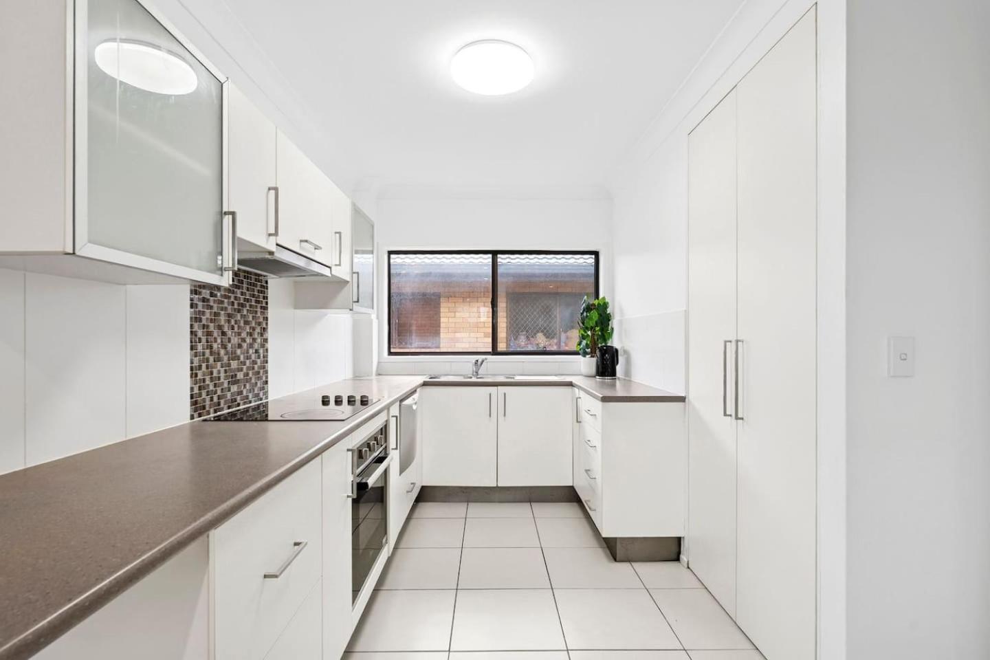 Nerang To Surf - Riverside Escape Near Paradise Buzz * Gold Coast